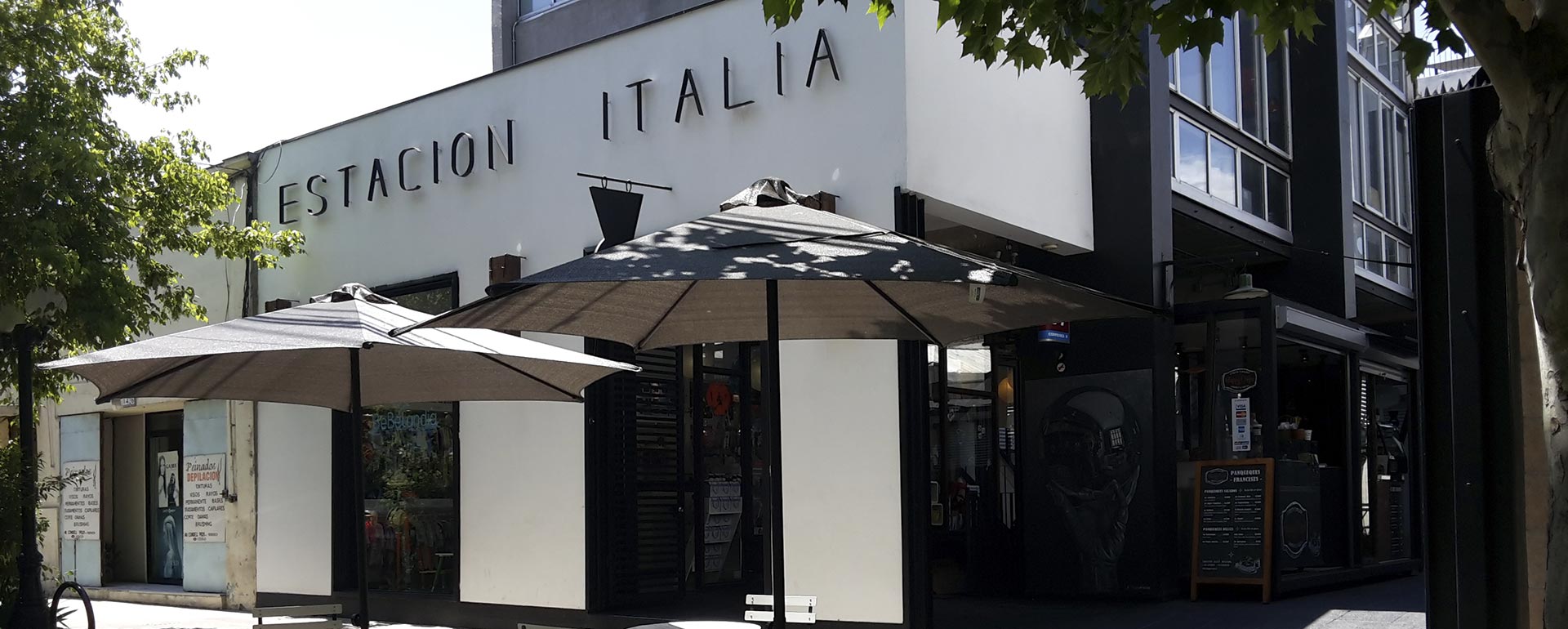Unica galeria con dos accesos